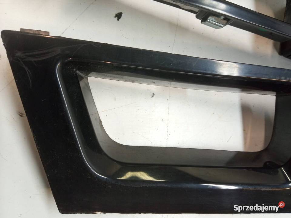 PRZEŁĄCZNIK SZYB PRZÓD KPL LEWY PRAWY Rok produkcji 2015 świętokrzyskie