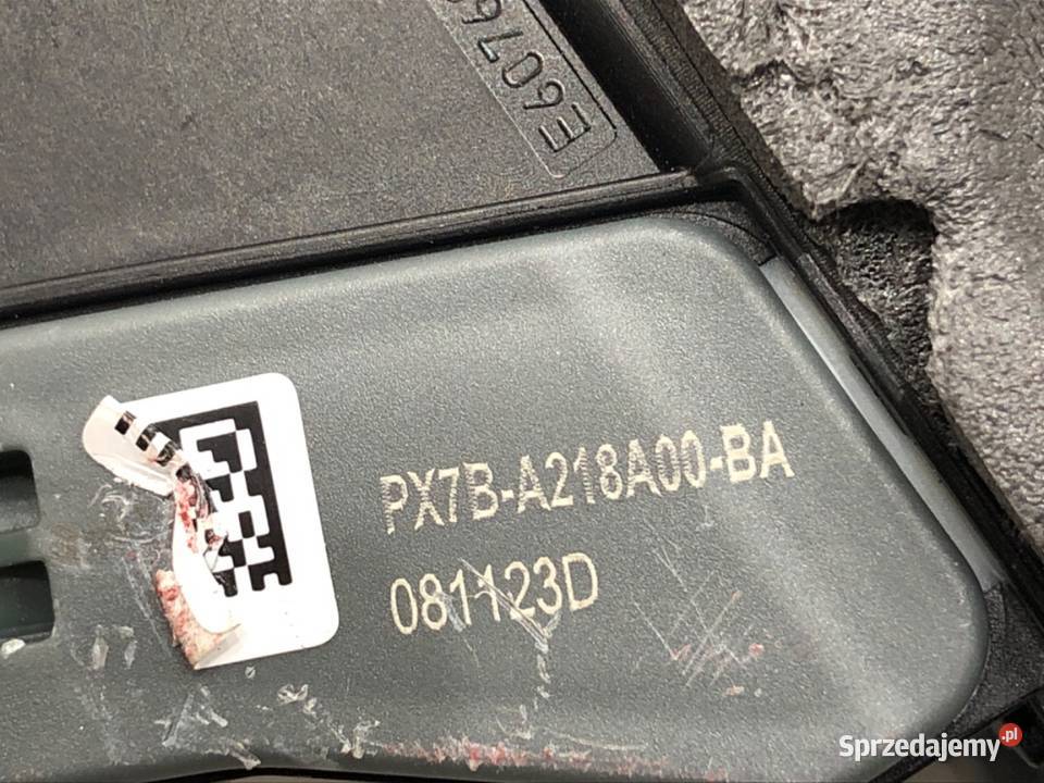 ZAMEK DRZWI PRAWY TYŁ FORD FOCUS IV Kombi