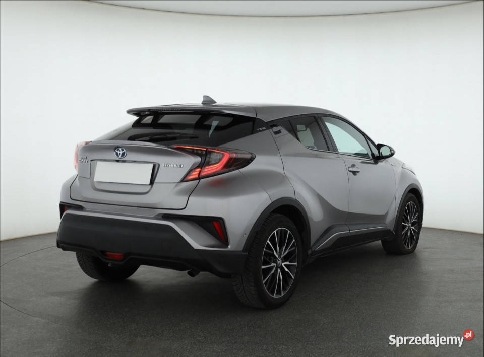 Toyota CHR 18 Hybrid Rok produkcji 2016 śląskie Zabrze