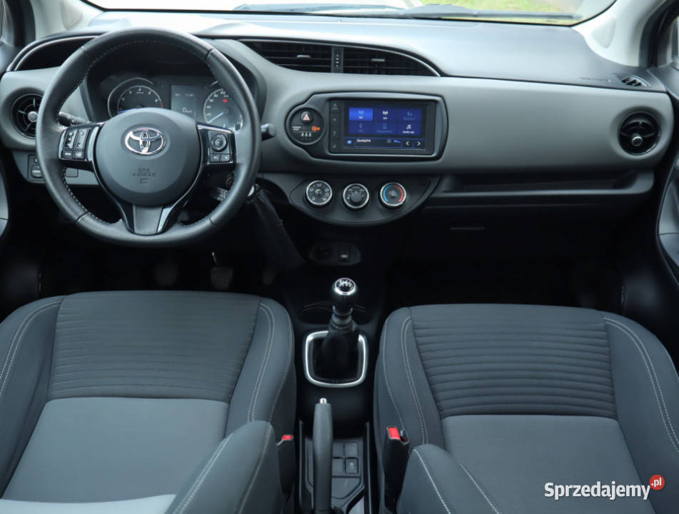 Toyota Yaris 15 Dual VVTi centralny zamek Łódź sprzedam