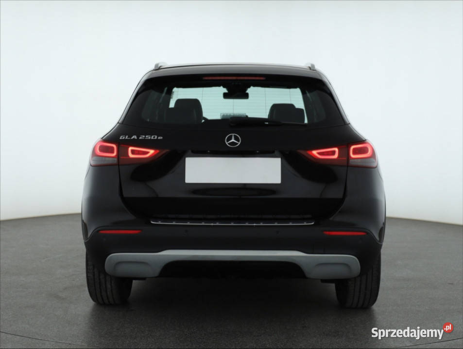 Mercedes GLA GLA 250 e ASR (kontrola trakcji)