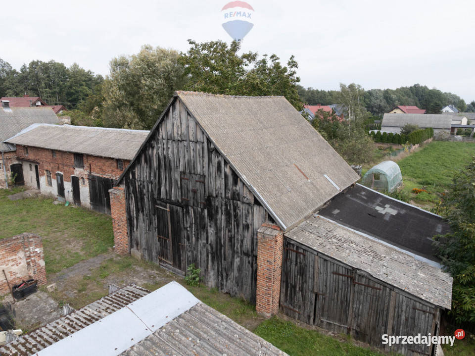 Podrzewie dom zabudowania na dużej działce garaż sprzedam