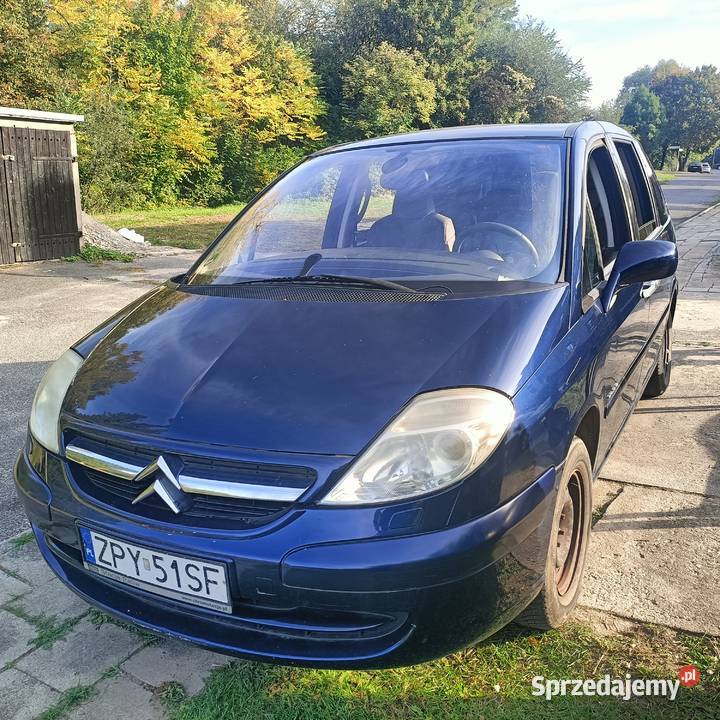 Citroën C8