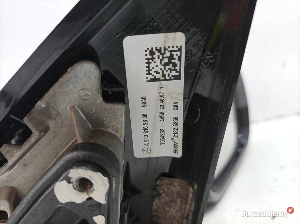 LUSTERKO PRAWE 14PIN EUROPA 2138102600 Mercedes świętokrzyskie sprzedam