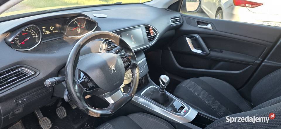 Peugeot 308 16 hdi 120 uszkodzony Wadowice
