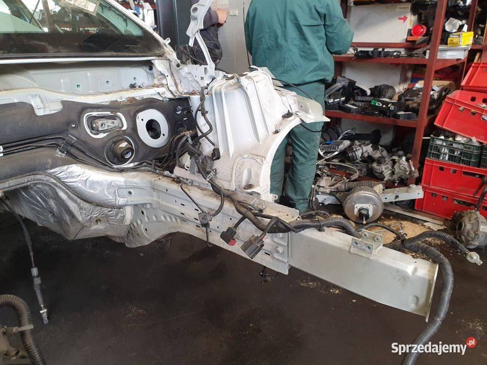 ĆWIARTKA LEWA PRZÓD CADILLAC CTS 2014 NOWY MODEL Lipno sprzedam