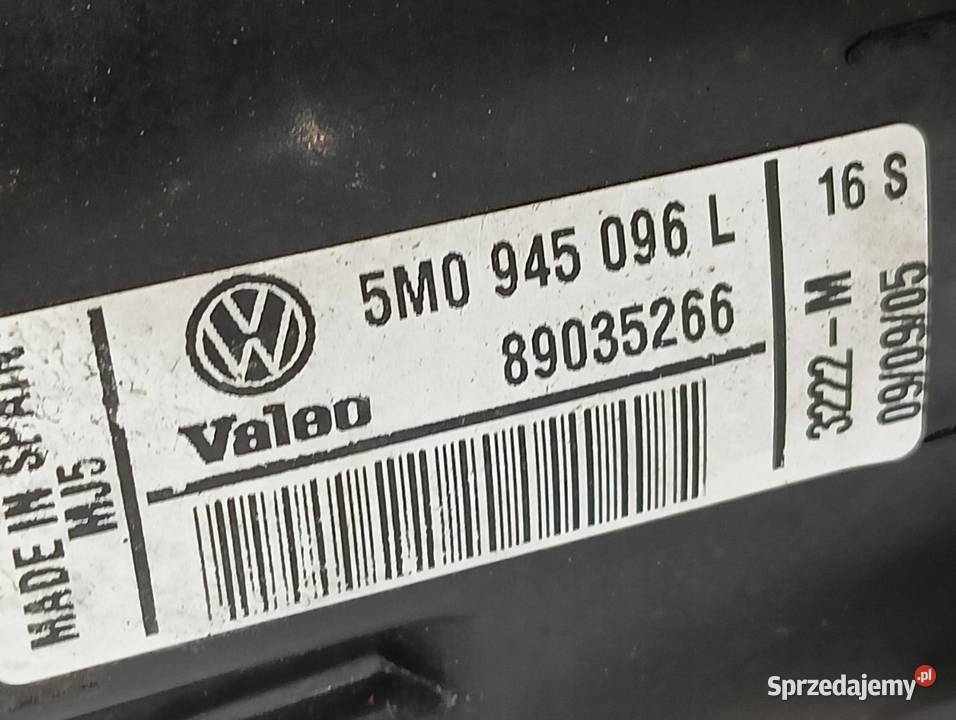 LAMPA TYŁ PRAWA LED EUROPA CIEMNA 5M0945096L VW świętokrzyskie sprzedam