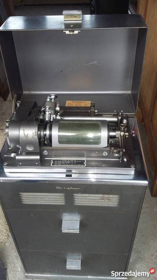 Dyktafon mechaniczny USA lata 20 eksponat Lublin