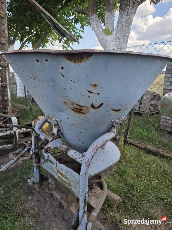 Rozsiewacz do nawozu LEJ Brzeg śląskie Molna