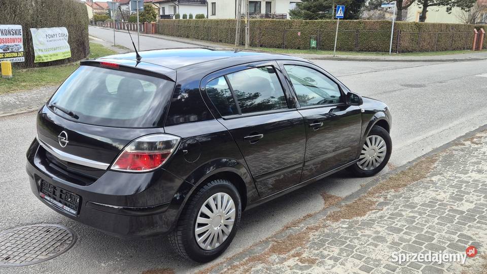 OPEL ASTRA H LIFT 16B OPŁACONY Z NIEMIEC KLIMA czarny świętokrzyskie Końskie sprzedam