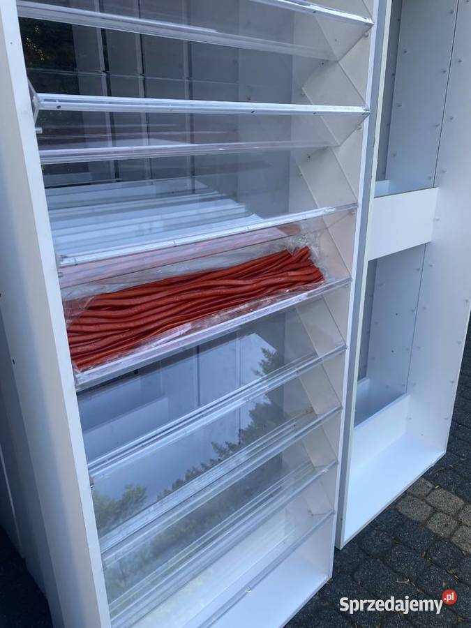 sprzedam regały z pojemnikami i reklamę Zakopane