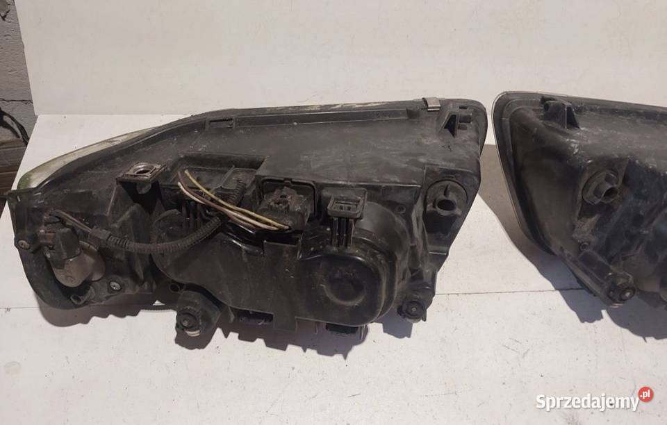 Lampy przednie Audi a3 8l Lampy przednie Jaworzno