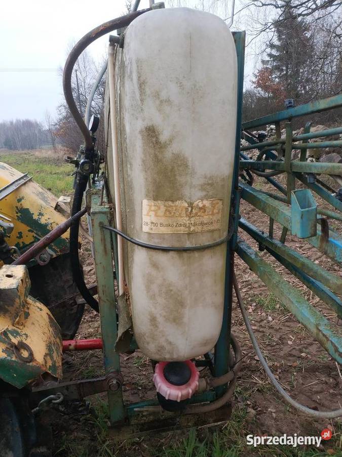 Opryskiwacz zawieszany 300l Tuchomie