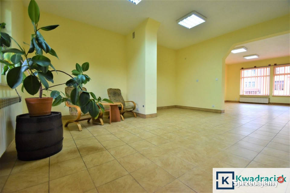 sprzedaży lokalu Zarszyn Bieszczadzka 300m2