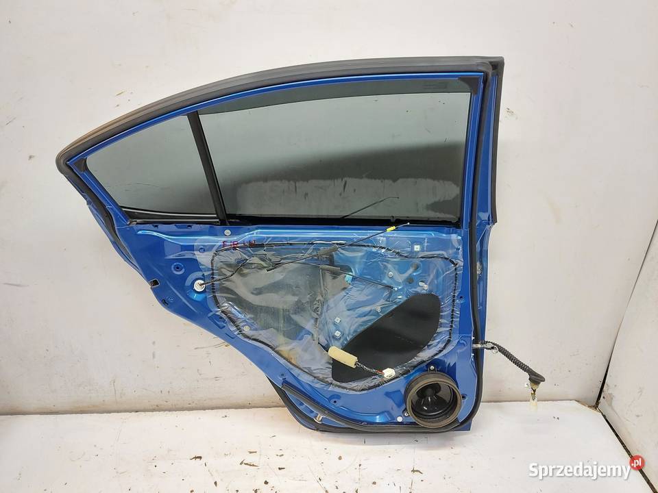 Subaru WRX STI 2015r drzwi lewe tył tylne osobowe dolnośląskie