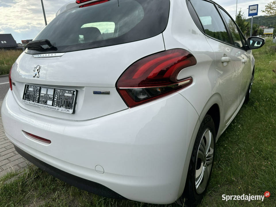 Peugeot 208 Benzyna tempomat radio dotykowe pomorskie Wejherowo