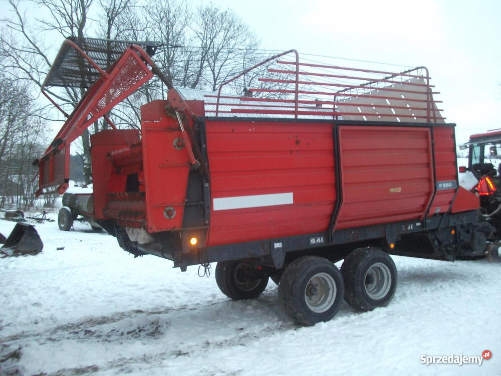 Przyczepa Samozbierająca DeutzFahr F550 z aplik Harsz