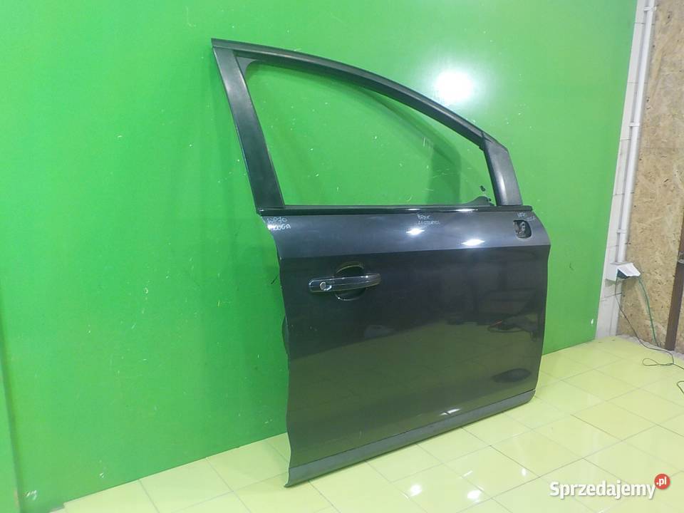 FORD KUGA MK1 I 20 TDCI 08r 5D drzwi prawe przod