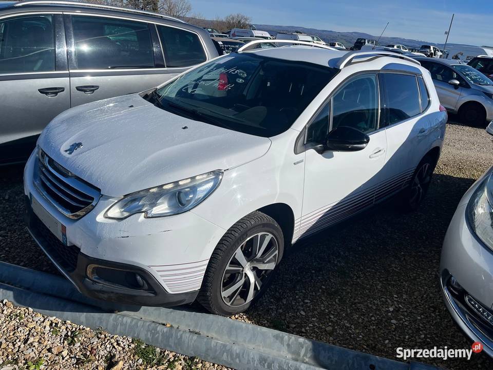 PEUGEOT 2008 12i PureTech 110 Urban Cross DW035