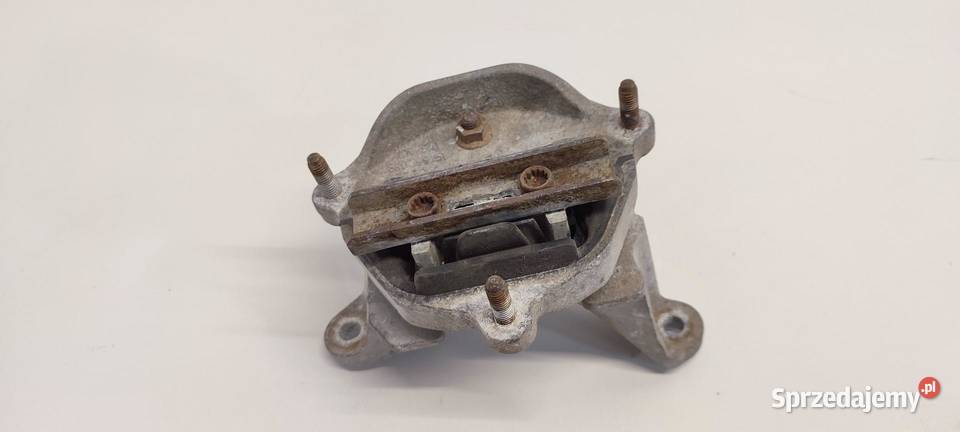 AUDI A4 B8 A5 A6 ŁAPA SKRZYNI BIEGÓW 8K03999115R sprzedam