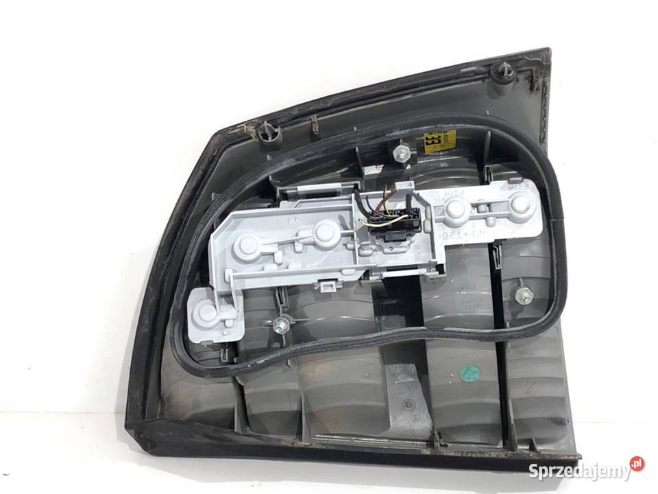 LAMPA LEWY TYŁ OPEL VECTRA C 13157646 Hatchback osobowe