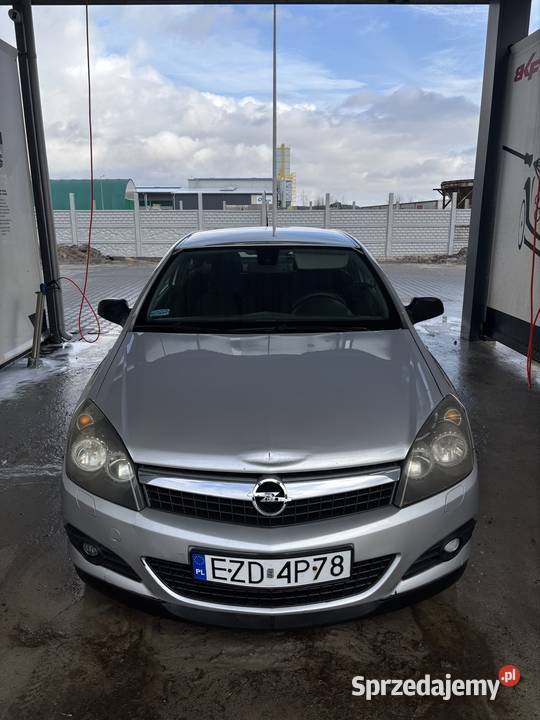 Opel Astra H GTC 16 bengaz kupiony w Polsce Radomsko