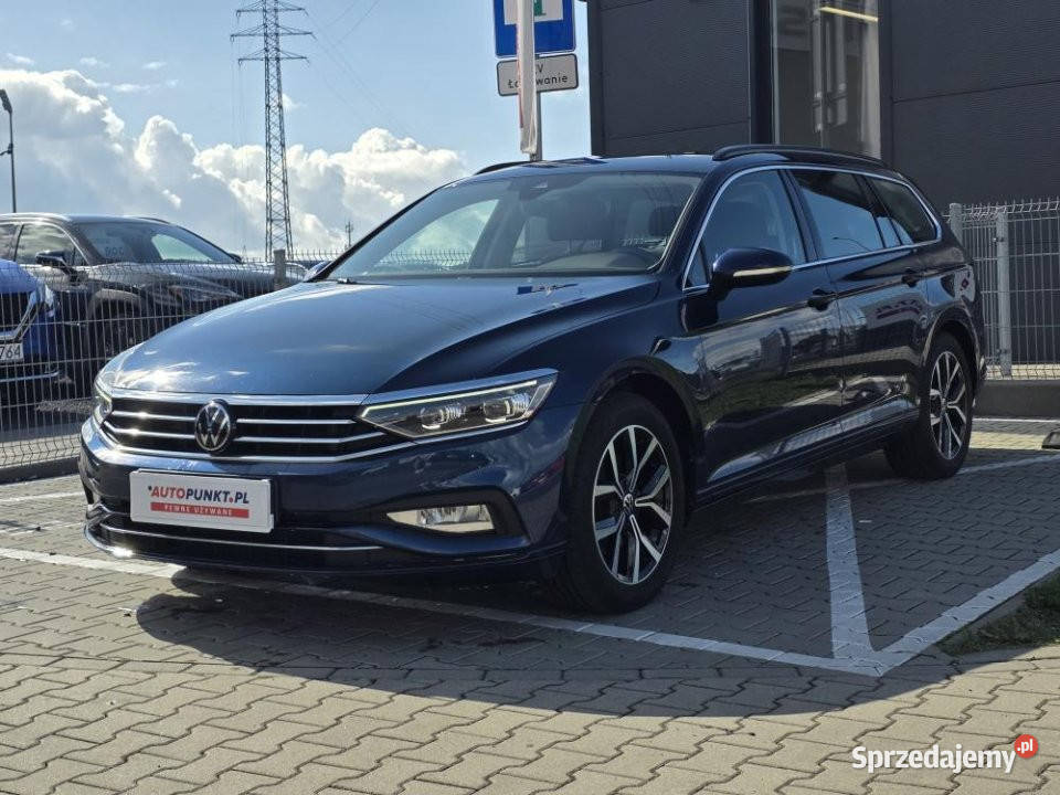 Volkswagen Passat 2023r niski przebieg Poznań sprzedam