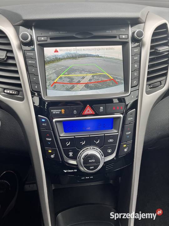 Hyundai i30 blue 16 CRDi YES Gold 4/5 Świdnica