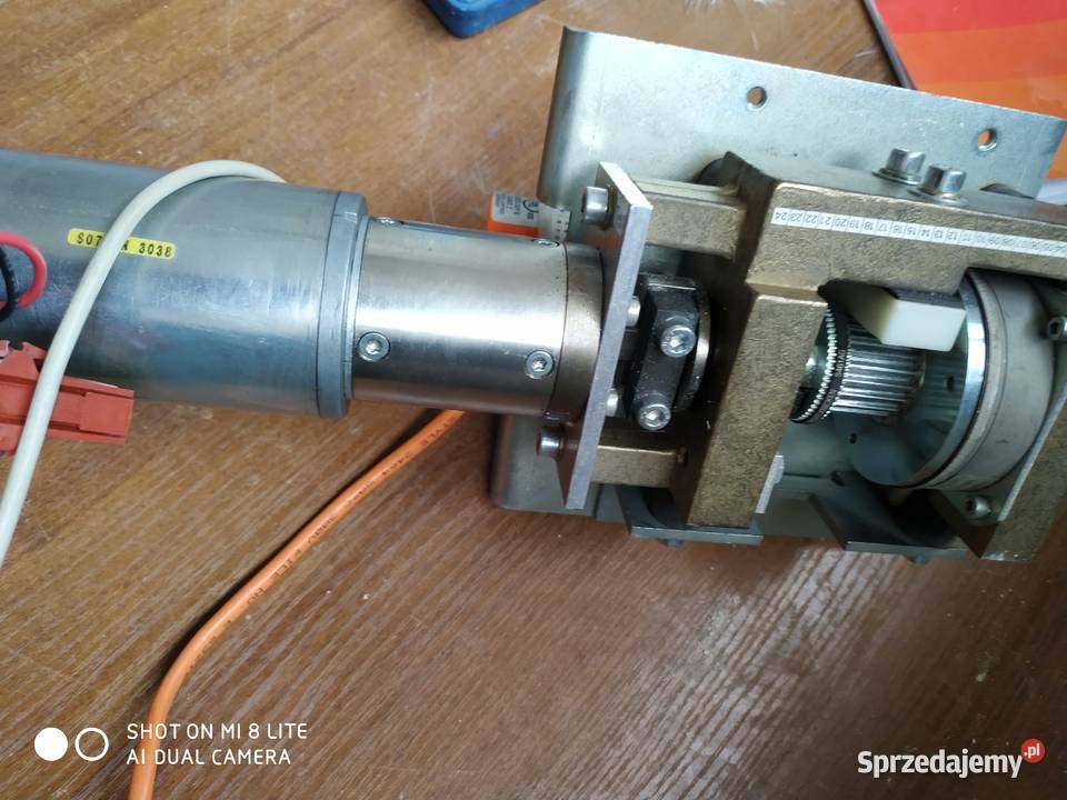 Silnik z przekładnią Dunkermotoren GR 63x25 24 V