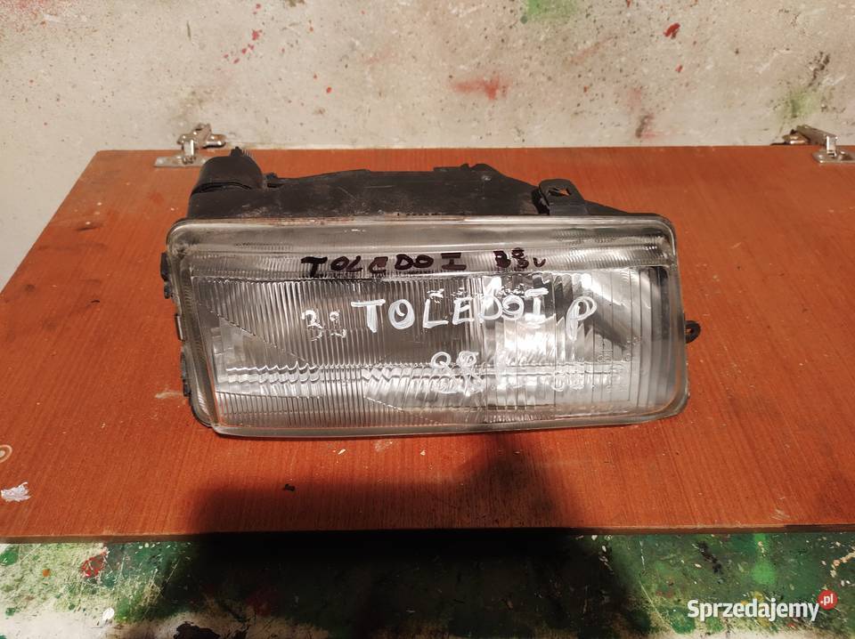 SEAT TOLEDO I lampa przód prawa lewa lampy przednie świętokrzyskie Kielce