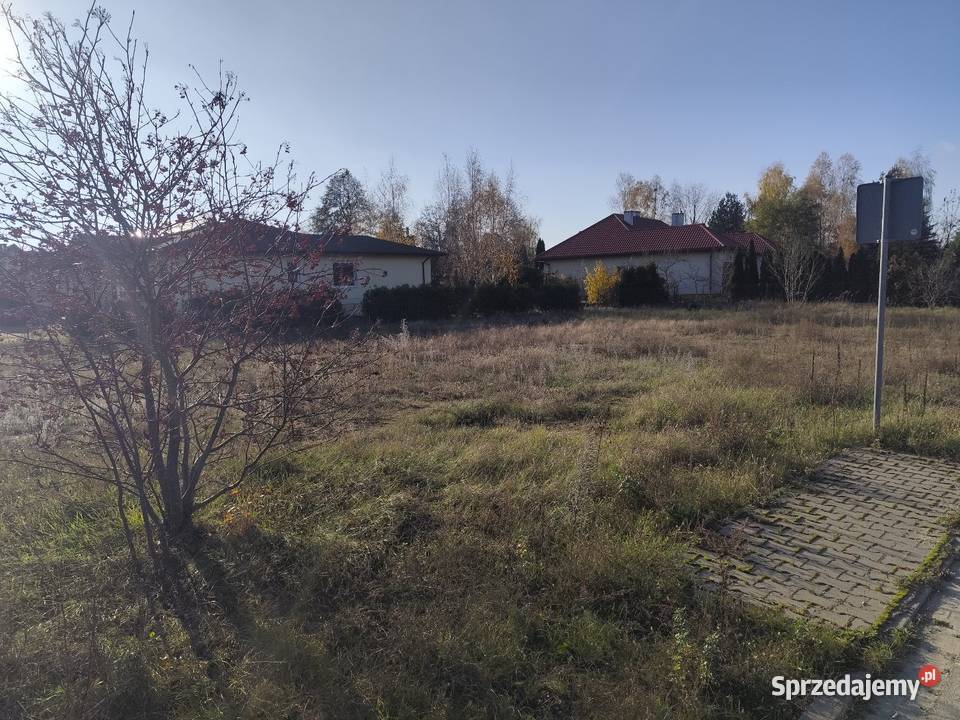 Sprzedam Działkę w Sieradz Chojne 845 mkw asfalt