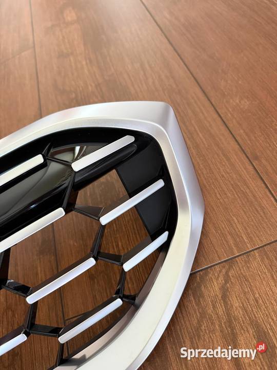 BMW 3 G20 G21 LCI atrapa chłodnicy grill nerki Tarnów sprzedam