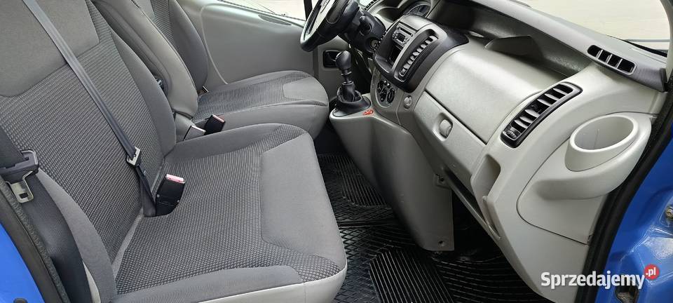 Sprzedam Opel Vivaro 2009r 412000km Płock