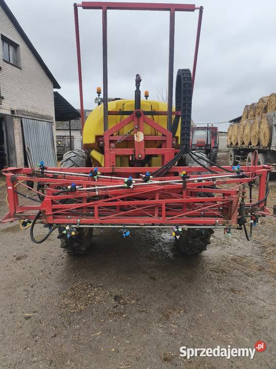 Opryskiwacz pelikan bury 15m 2000l lubelskie