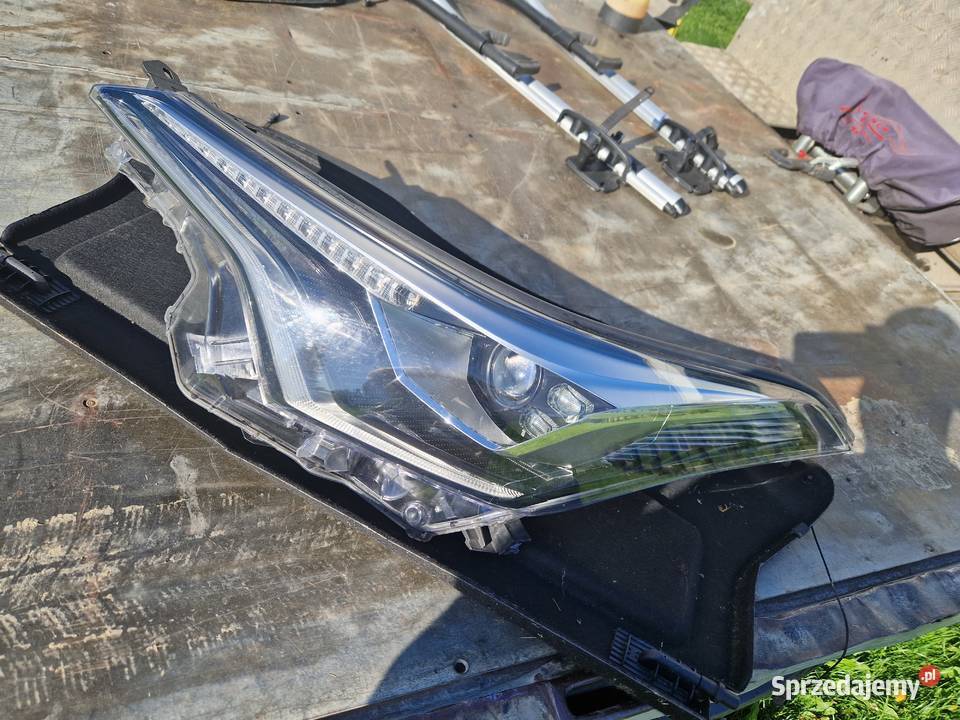 Toyota CHR CHR reflektor FULL LED ORG EU osobowe Lampy przednie podkarpackie