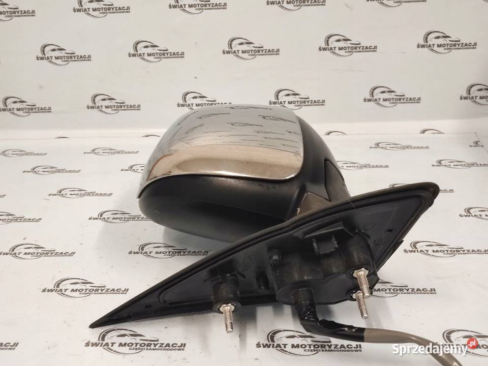 OUTLANDER II 20 DID 08r lusterko lewe E4022588 osobowe Kielce