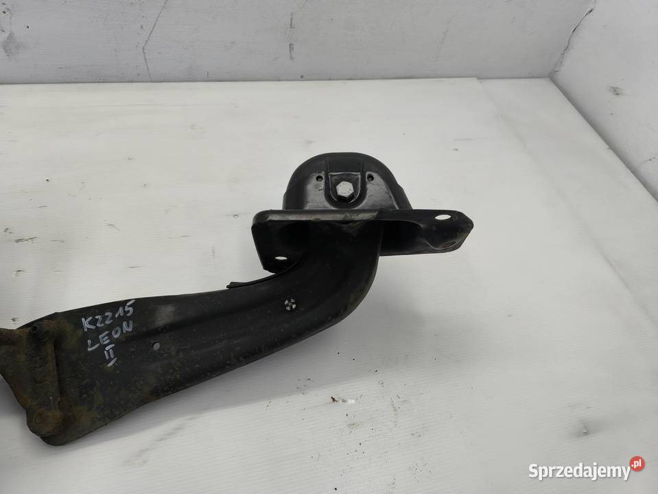 ZWROTNICA WAHACZ PRAWY TYŁ SEAT LEON II 18 TSI Zwrotnice