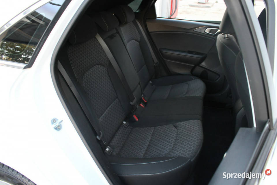 Kia Ceed BezwypadkowyBogate wyposazenieMaly podgrzewane fotele Gliwice