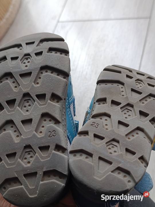 adidasy dziecięce rozmiar 23 długość wkładki 15 Sportowe Poznań