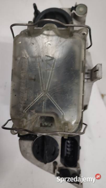 REFLEKTOR XSENON LAMPA LEWA SKODA OCTAVIA II osobowe Włoszczowa