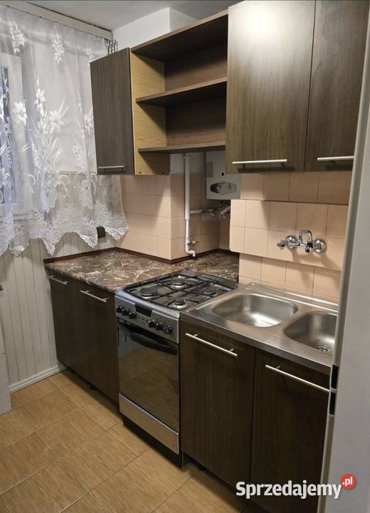 Milanówek do wynajęcia kawalerka 30 m2 1 piętro sieć mazowieckie Grodzisk Mazowiecki