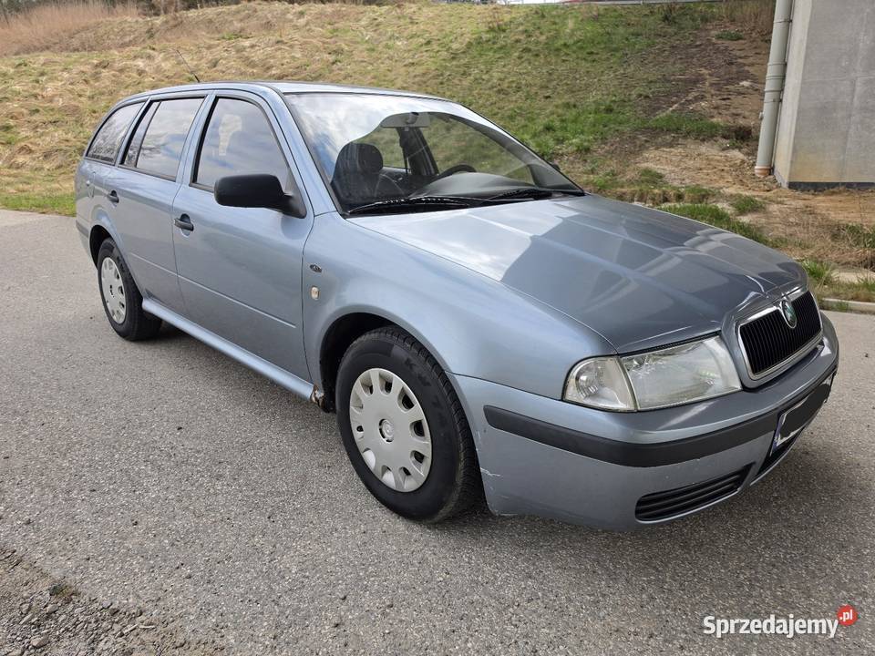 Skoda Octavia 16 z gazem LPG manualna