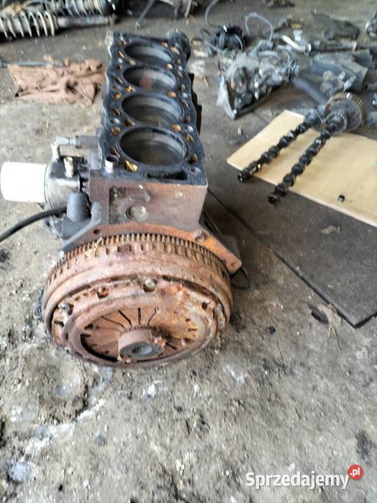 pompa wtryskowa blok 22 HDI citroen C5 C8 peżot Kamień