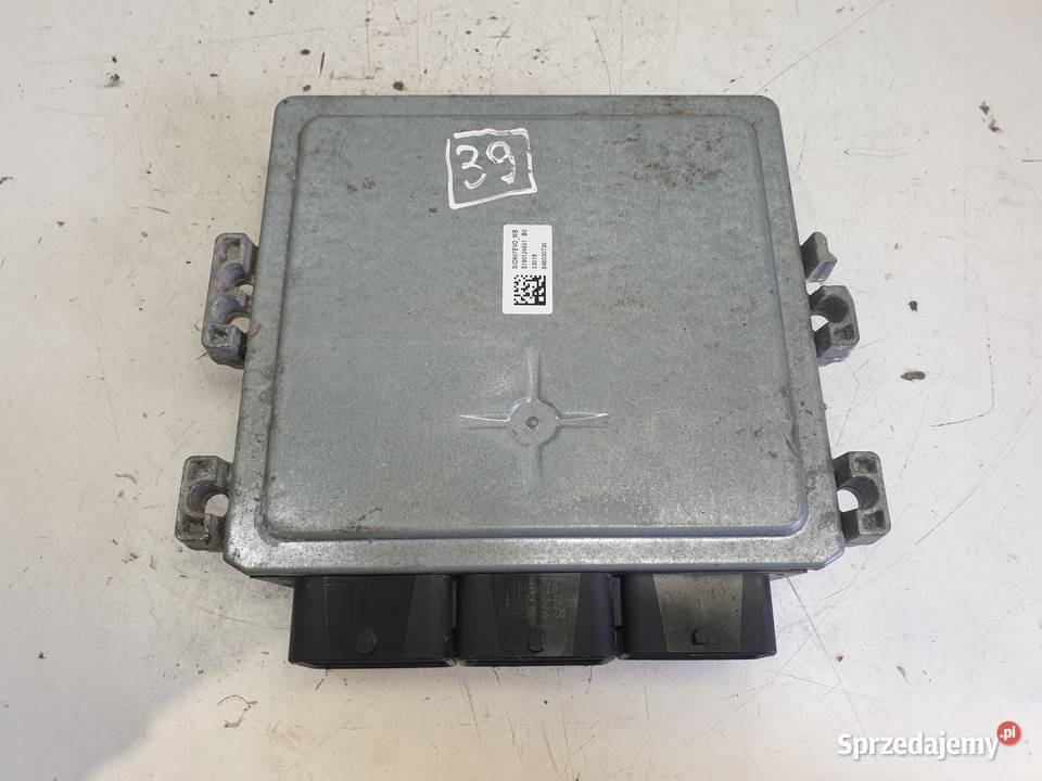 Volvo V40 II 16 D2 STEROWNIK SILNIKA komputer Chełm