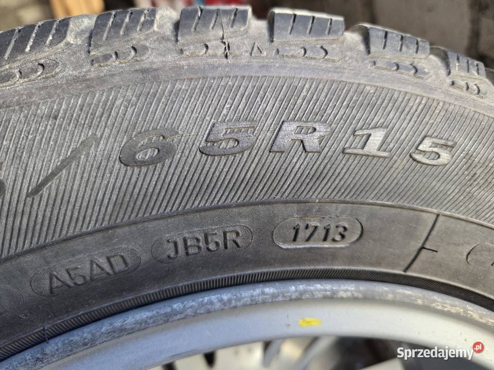Alufelgi 15 z oponami 4x100 6J ET 43 np Fiat Samochodowe małopolskie Olkusz