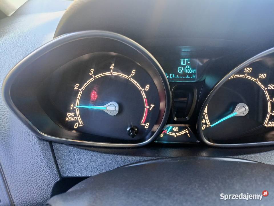 Ford B nawigacja grzane fotele parktronik autoalarm