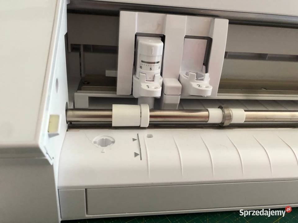 ploter SILHOUETTE CAMEO 4 Wrocław