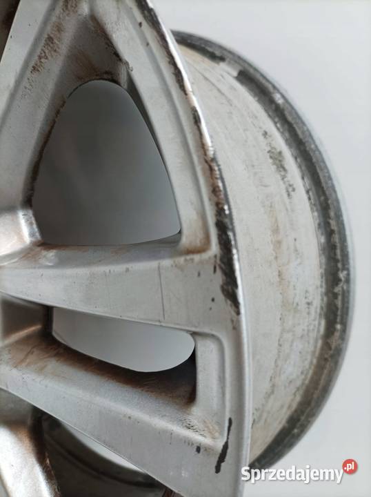 FELGA ALUMINIOWA R16 ET40 4X108 OC60 65JX16H2