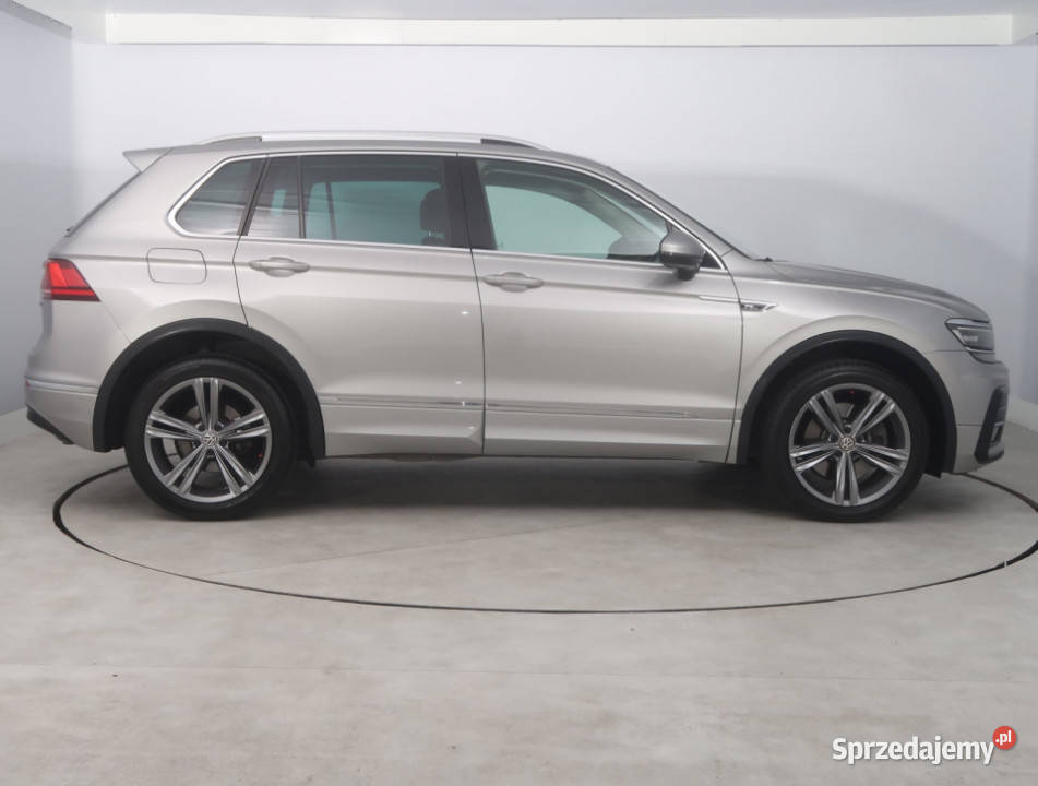 VW Tiguan 20 TSI światła do jazdy dziennej Bielany Wrocławskie