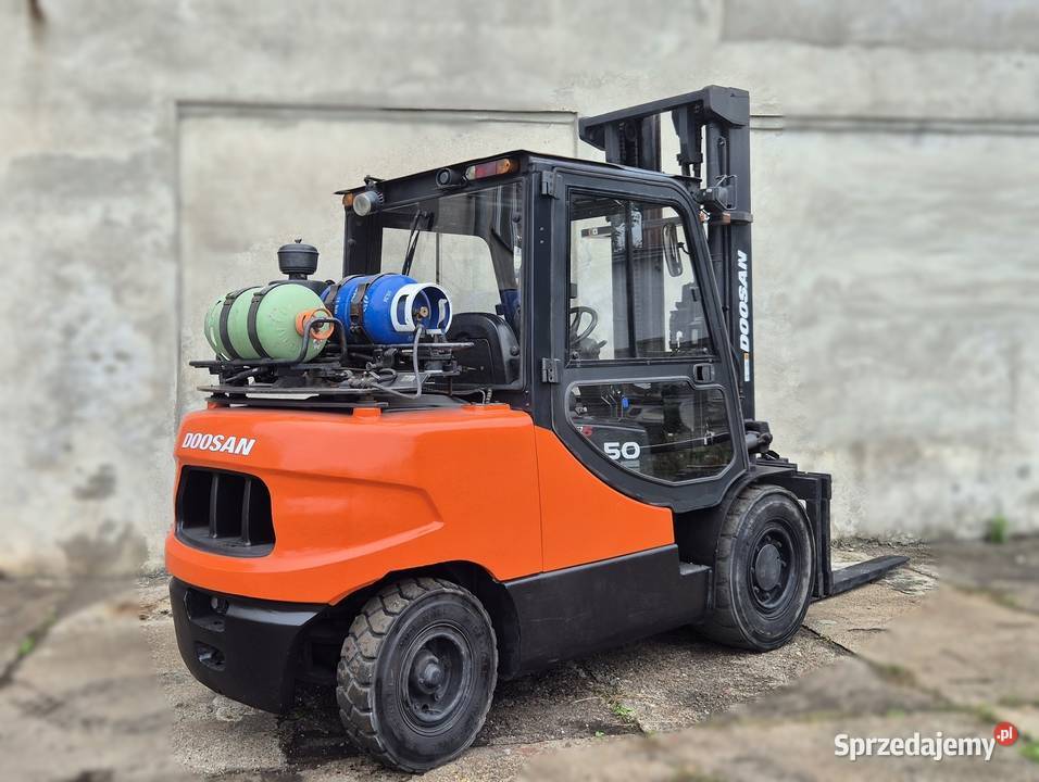 Wózek widłowy Doosan 5000 2015r TRIPLEX 605